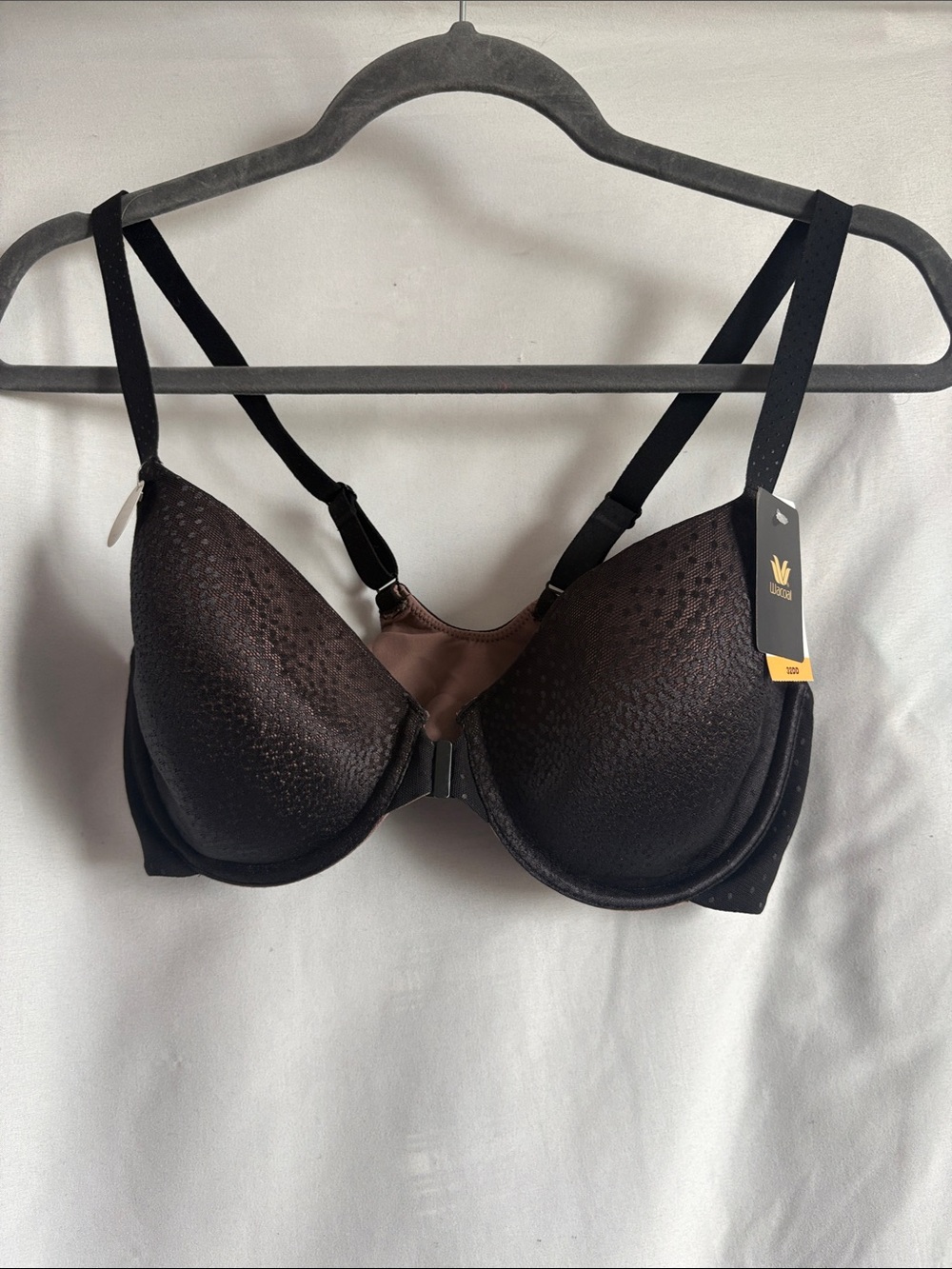 Wacoal Black Front-Close Smooth Molded Bra XS238